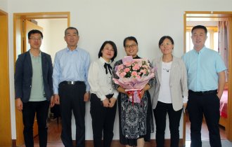 相約母親節(jié)·傳遞感恩心——陽光園林組織“母親節(jié)”走訪慰問活動